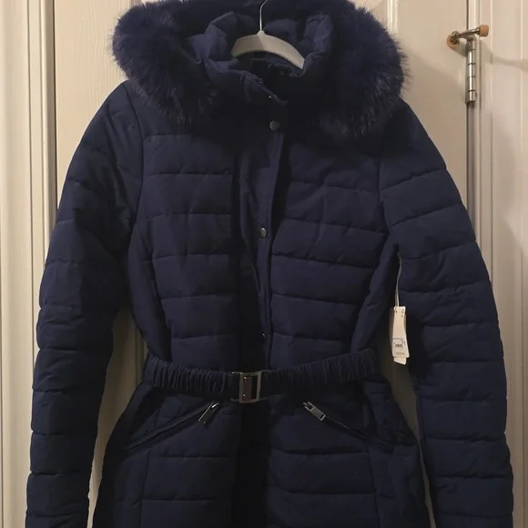 A.N.A BRAND WOMEN'S NAVY BLUE FAUX FUR HOODED WINTER COAT SIZE SMALL - Picture 2 of 16